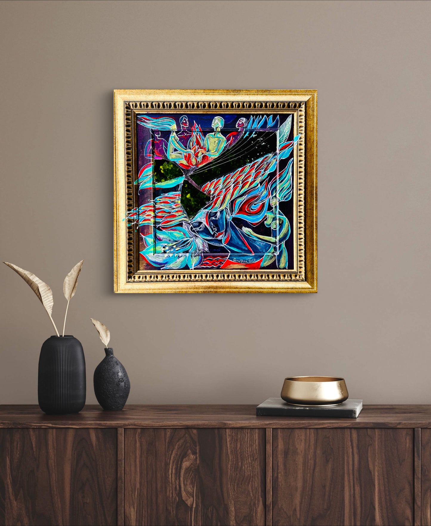 Essence Of Thé Moment.