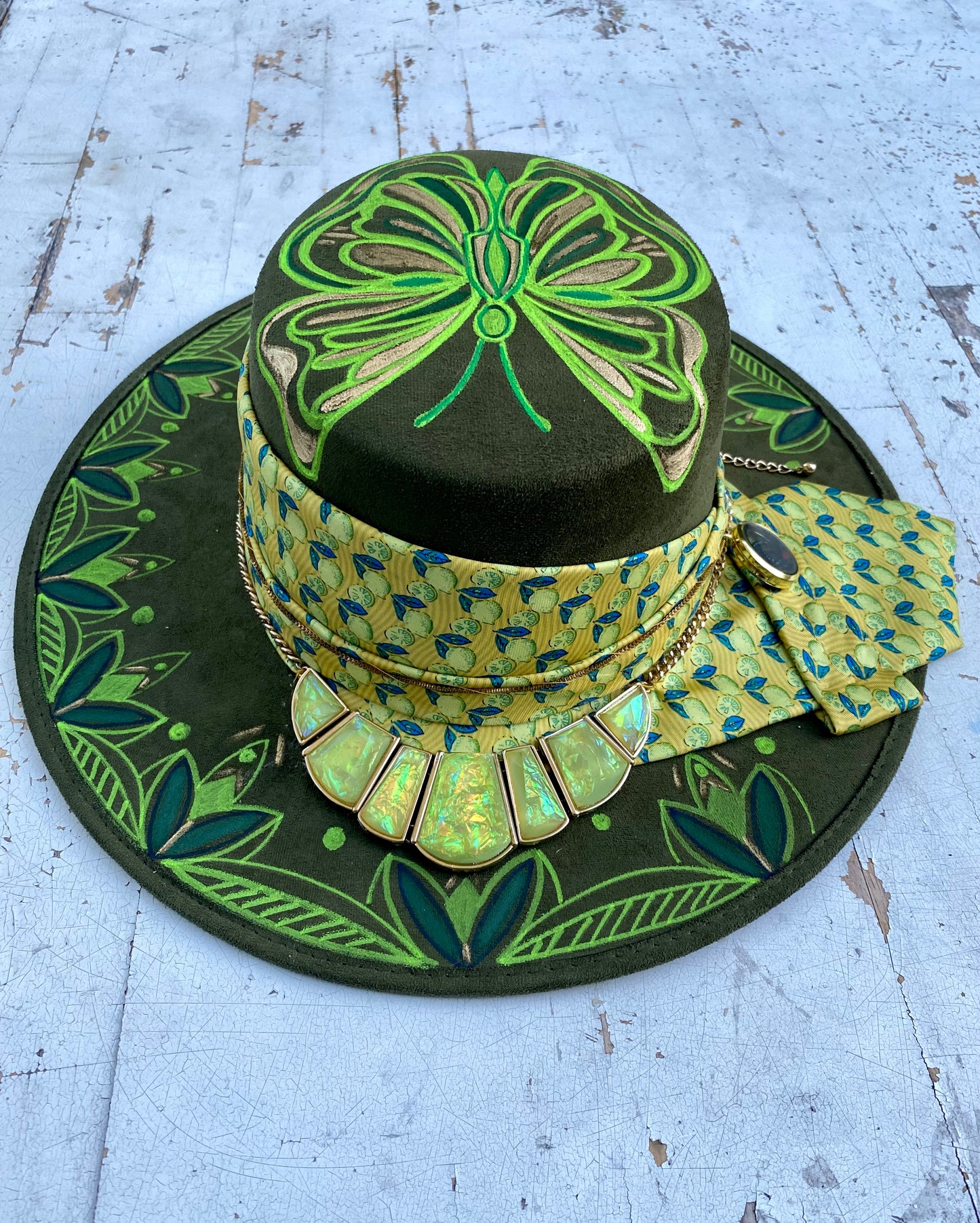 Green Butterfly. Royal hat